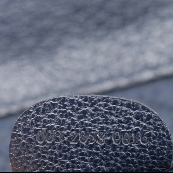 SOLD! RARE GUCCI “NAVY” VINTAGE Bamboo, Suede, leather backpack great condition! - Picture 8 of 9